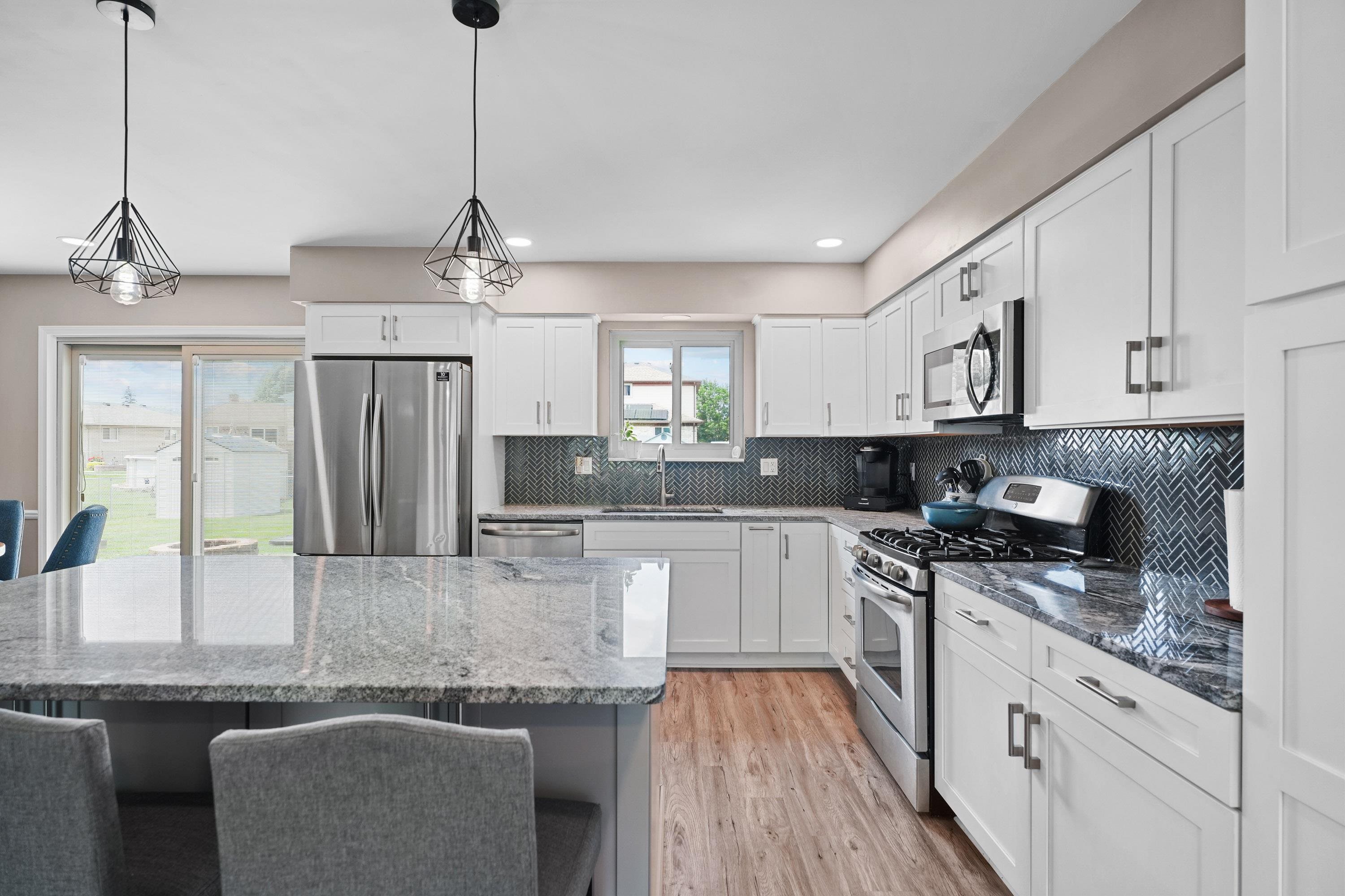 47381 Juniper Road Macomb, MI 48044 - Photo 13 of 26 50117468-12.JPG