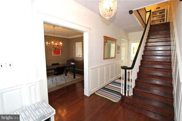 323 St Dunstans Road Baltimore, MD 21212 - Photo 2 of 30 Interior (General)