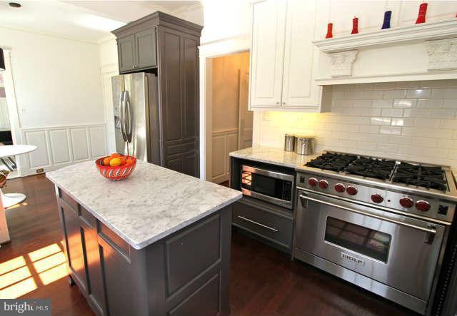 323 St Dunstans Road Baltimore, MD 21212 - Photo 9 of 30 Kitchen