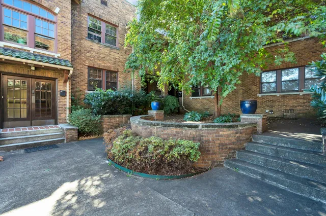 $157,000 | 1400 Duncan Avenue, Unit 6, Chattanooga, TN 37404