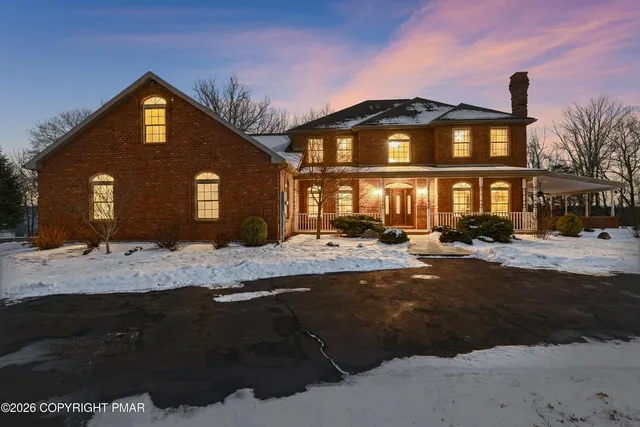 $1,599,000 | 118 Chris Ali State Place, East Stroudsburg, PA 18302