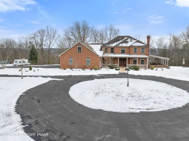 $1,599,000 | 118 Chris Ali State Place, East Stroudsburg, PA 18302