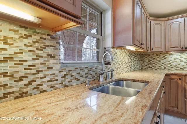 $1,599,000 | 118 Chris Ali State Place, East Stroudsburg, PA 18302