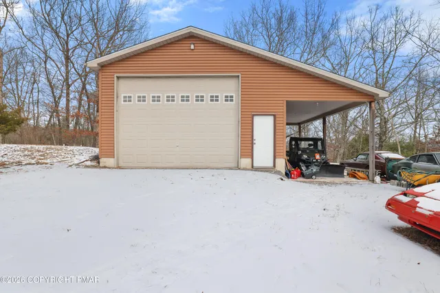 $1,599,000 | 118 Chris Ali State Place, East Stroudsburg, PA 18302