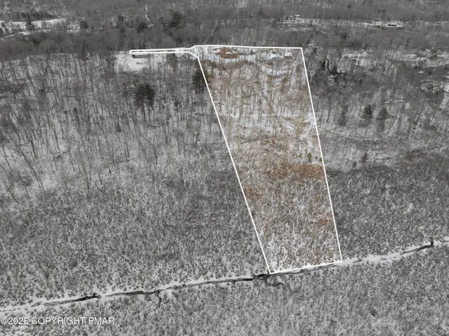 $1,599,000 | 118 Chris Ali State Place, East Stroudsburg, PA 18302