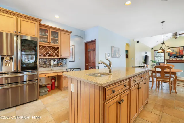 $1,599,000 | 118 Chris Ali State Place, East Stroudsburg, PA 18302