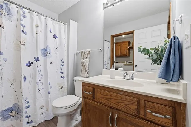 $400,000 | 1333 Southeast 12 Terrace, Lee's Summit, MO 64081