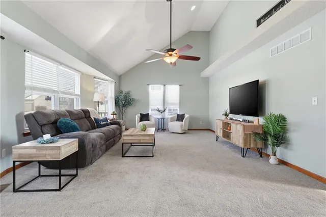 $400,000 | 1333 Southeast 12 Terrace, Lee's Summit, MO 64081