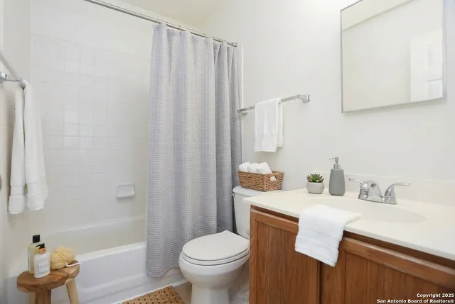 $237,500 | 5510 Camry Spring, San Antonio, TX 78251