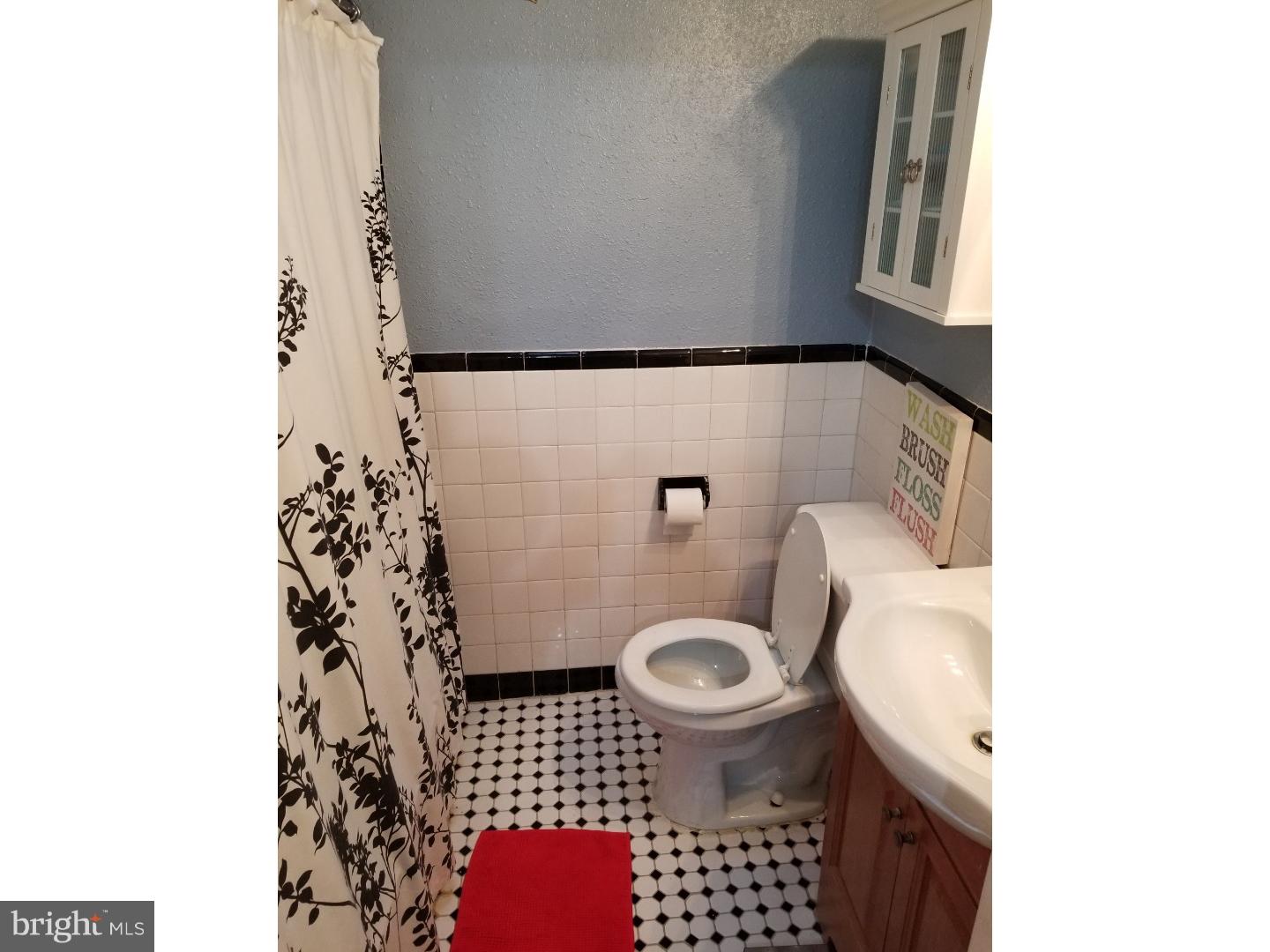 1380 Farrington Road Philadelphia, PA 19151 - Photo 13 of 19 Gallery Image 13