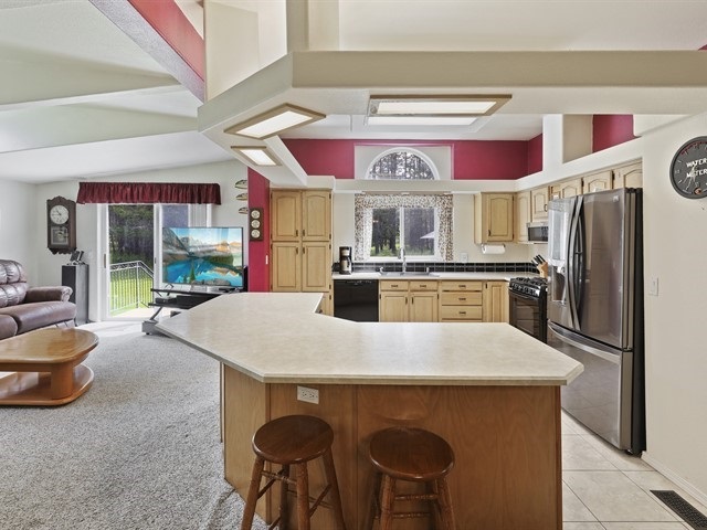 4601 South Swenson Road Clayton, WA 99110 - Photo 8 of 20