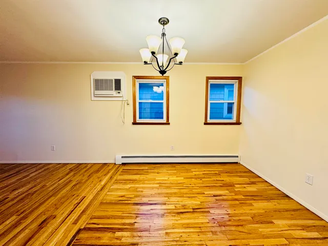 $2,400 | 37 West 7th Street, Unit 2, Bayonne, NJ 07002