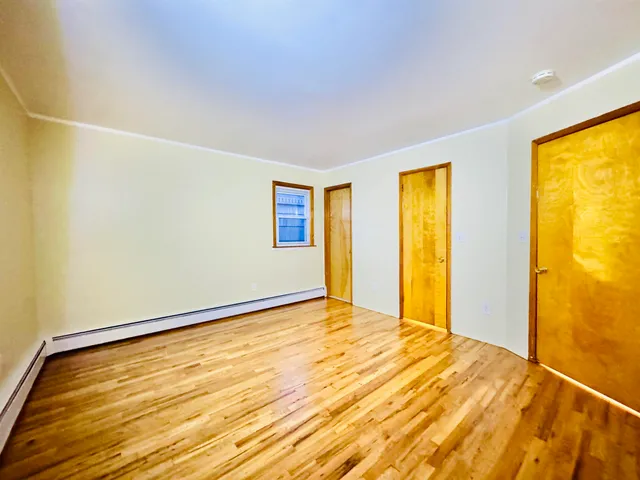 $2,400 | 37 West 7th Street, Unit 2, Bayonne, NJ 07002