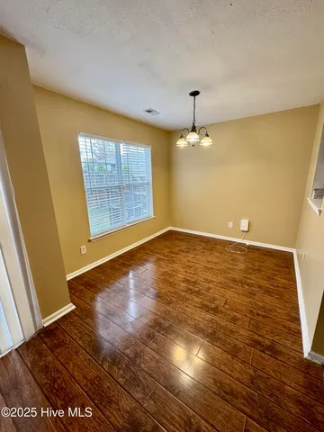 $1,500 | 2506 Bluff View Court, Unit B, Greenville, NC 27834