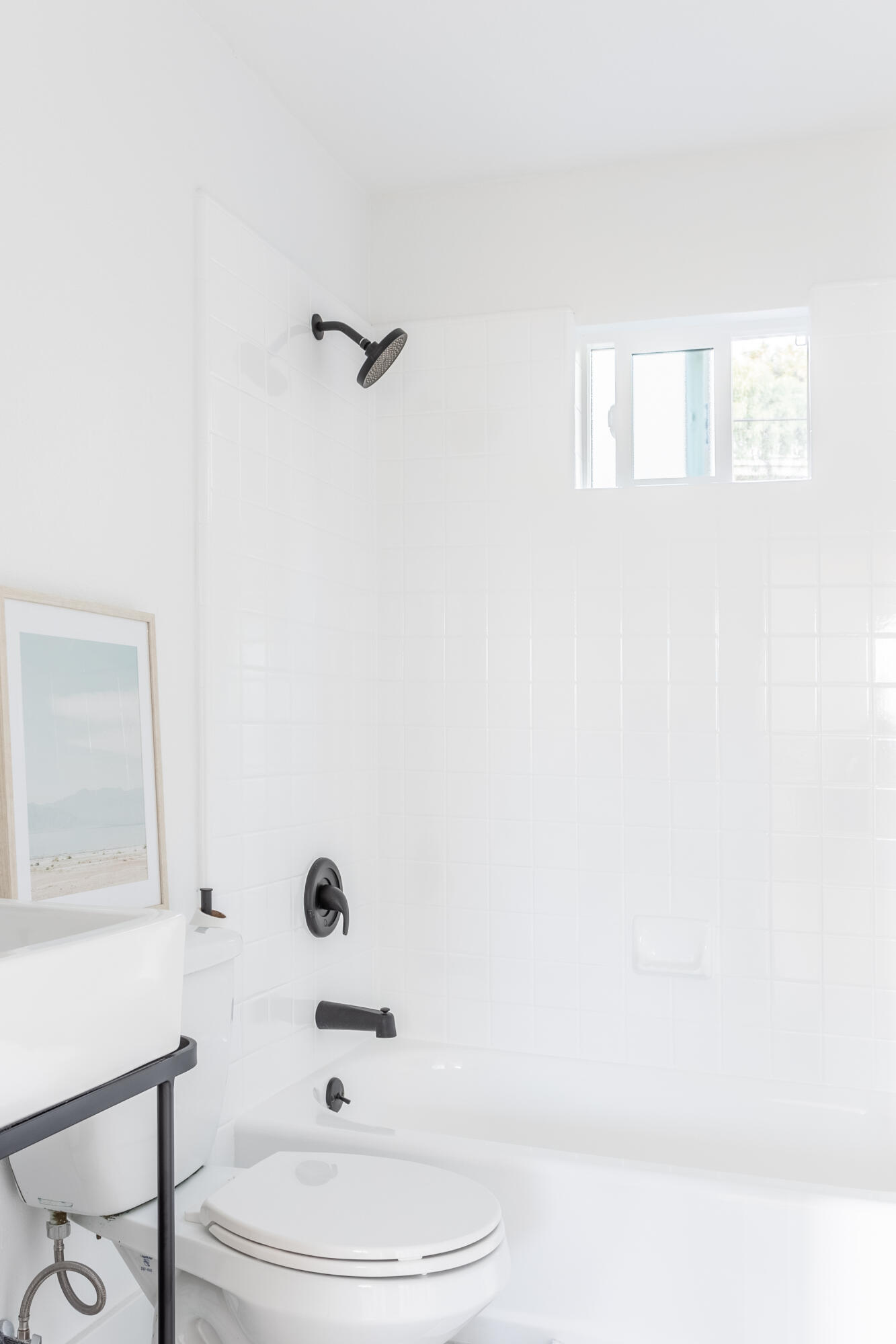 2474 Varley Street Summerland, CA 93067 - Photo 17 of 27 Bathroom