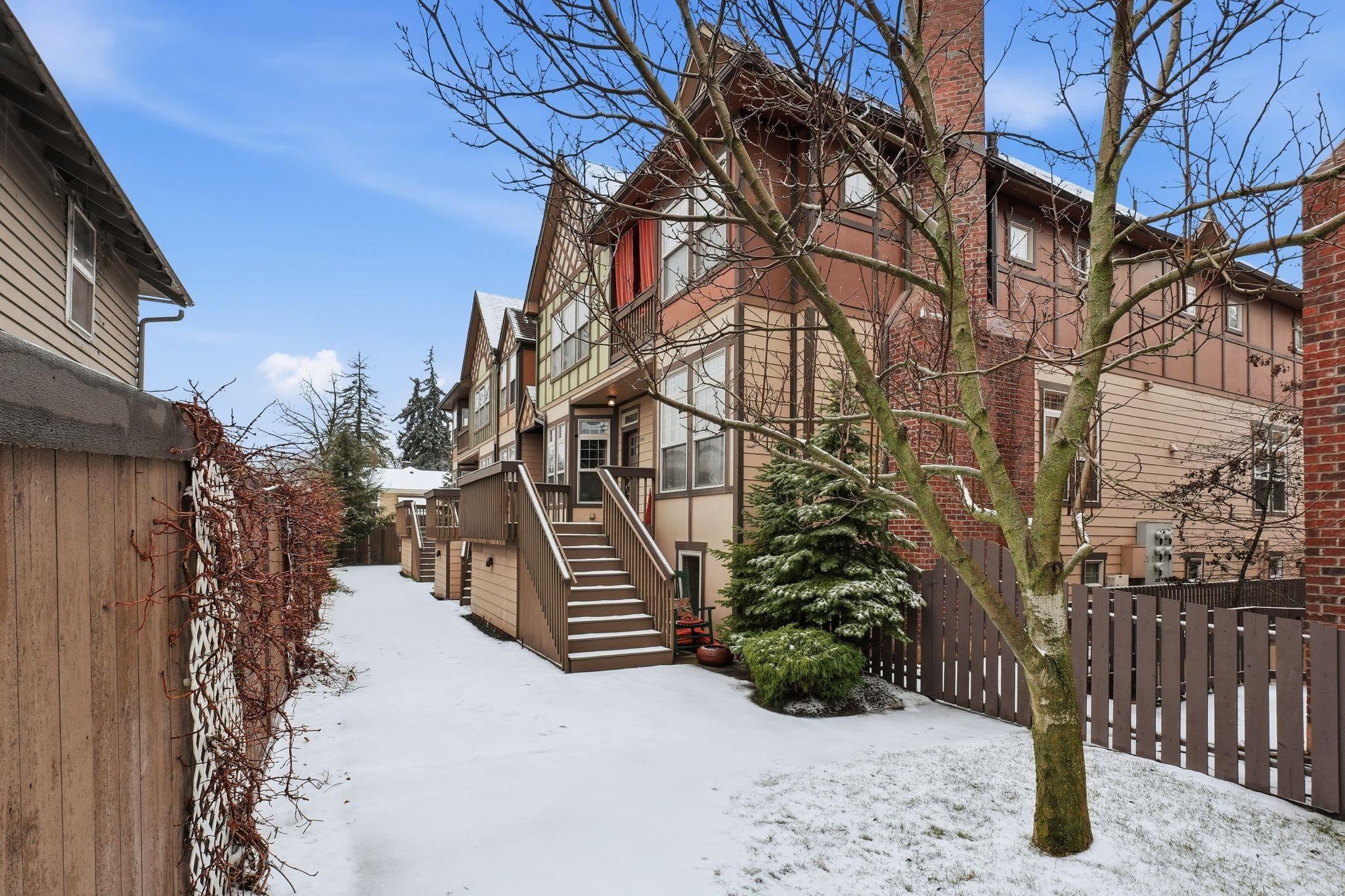 416 South Hemlock Street Spokane, WA 99201 - Photo 33 of 36