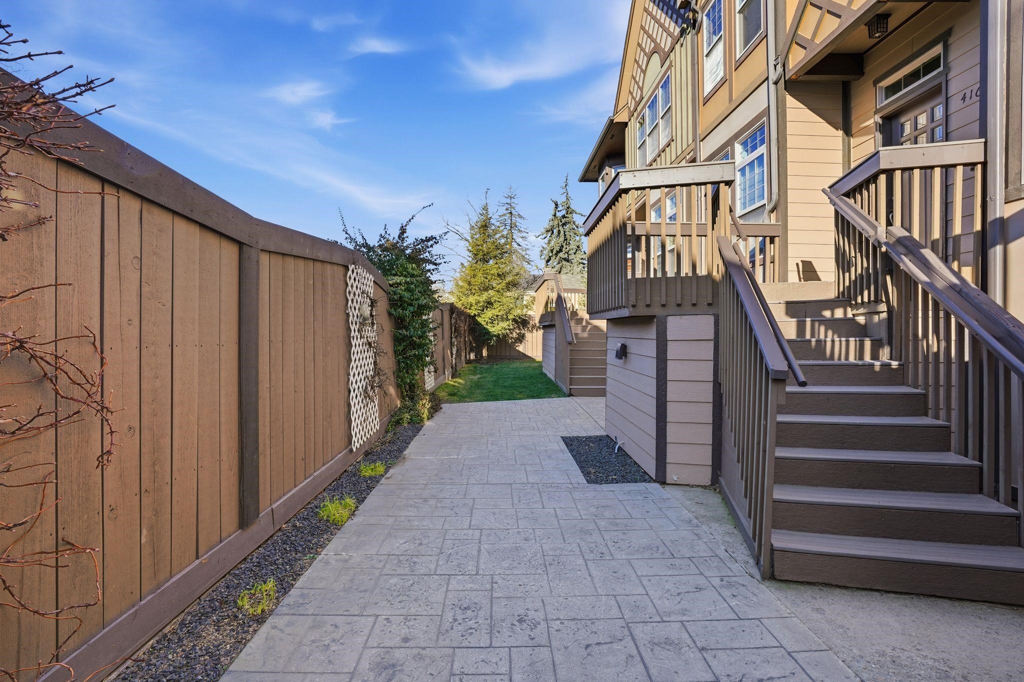 416 South Hemlock Street Spokane, WA 99201 - Photo 36 of 41