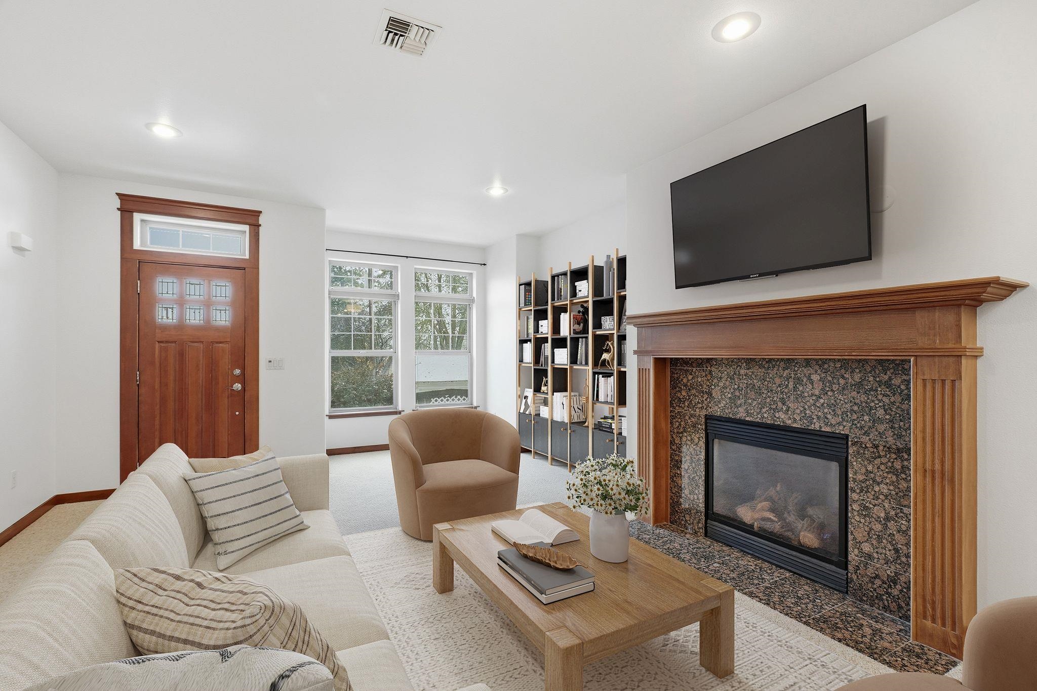 416 South Hemlock Street Spokane, WA 99201 - Photo 4 of 41