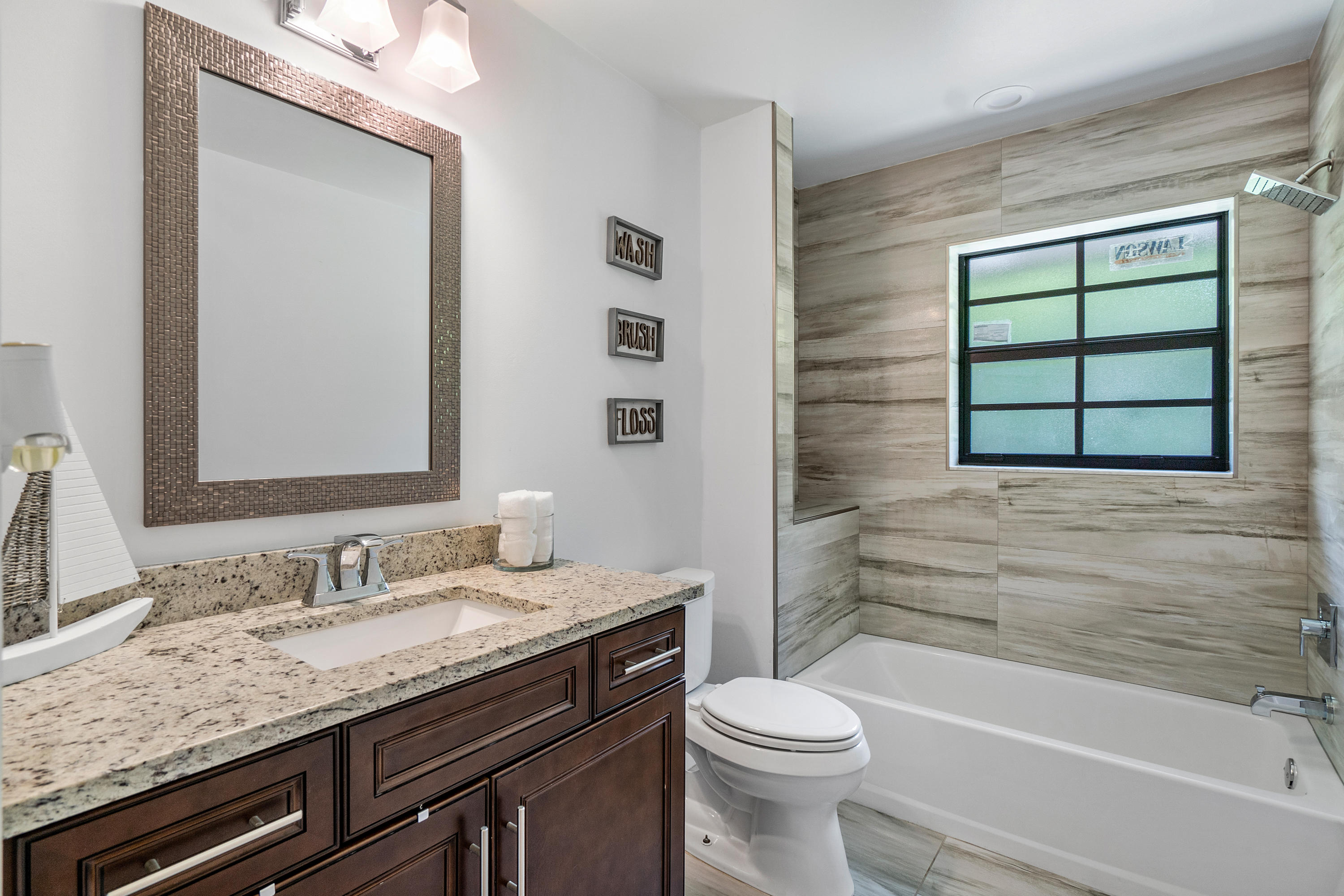 2930 Northwest 27th Avenue Boca Raton, FL 33434 - Photo 15 of 32 019-2930Northwest27thAvenue-BocaRaton-FL