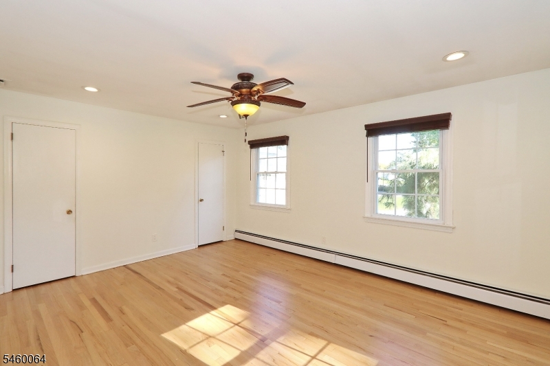 293 Cherry Hill Road Mountainside, NJ 07092 - Photo 17 of 26 Gallery Image 17