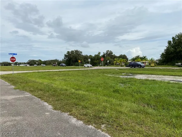 $295,000 | 29 North Labelle, LaBelle, FL 33935