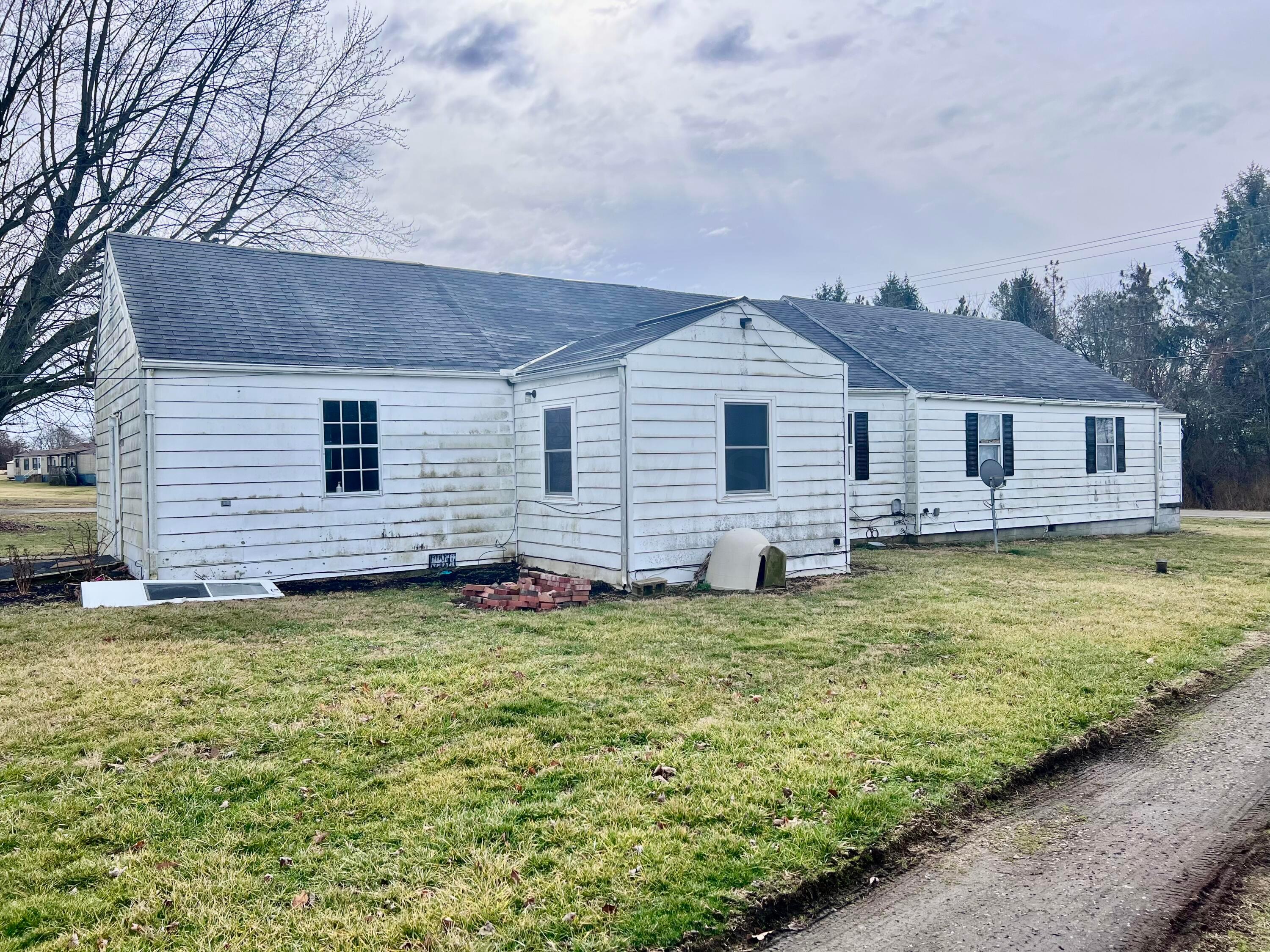 10736 Hayesville Road Kingston, OH 45644 - Photo 2 of 16 EF865EC8-E123-4A3C-A03D-2472D589963D