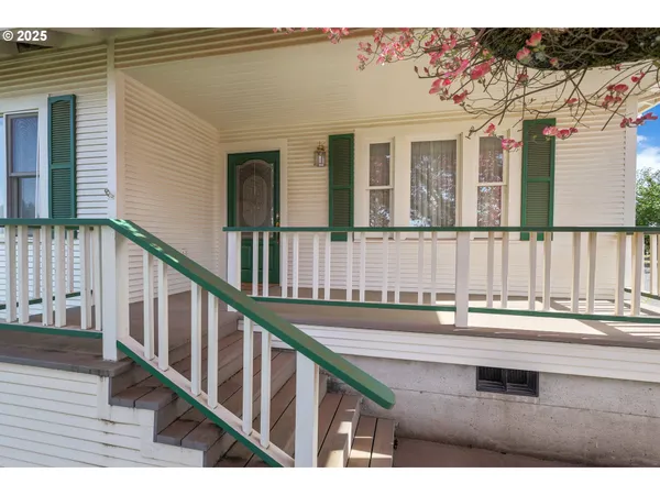 $1,450,000 | 48025 Northwest Strohmayer Road, Forest Grove, OR 97116