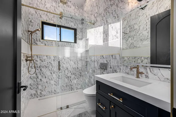 $4,999,998 | 1480 East Raven Court, Gilbert, AZ 85297