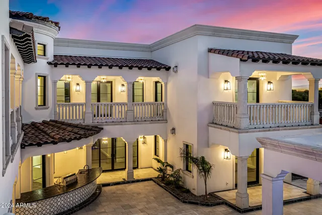 $4,999,998 | 1480 East Raven Court, Gilbert, AZ 85297