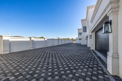 $4,999,998 | 1480 East Raven Court, Gilbert, AZ 85297