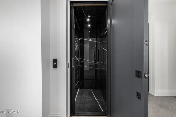 $4,999,998 | 1480 East Raven Court, Gilbert, AZ 85297