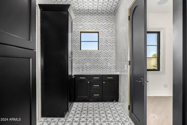 $4,999,998 | 1480 East Raven Court, Gilbert, AZ 85297