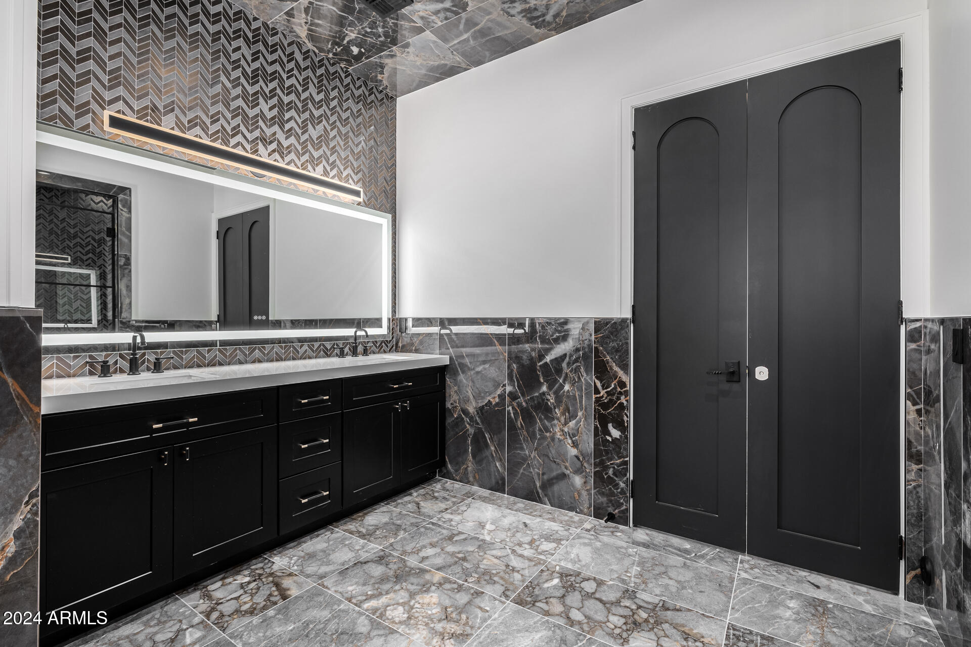 1480 East Raven Court Gilbert, AZ 85297 - Photo 83 of 151 62-Raven