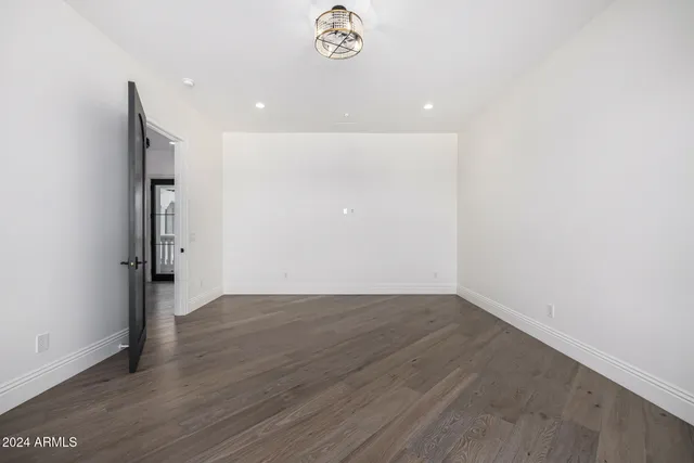 $4,999,998 | 1480 East Raven Court, Gilbert, AZ 85297