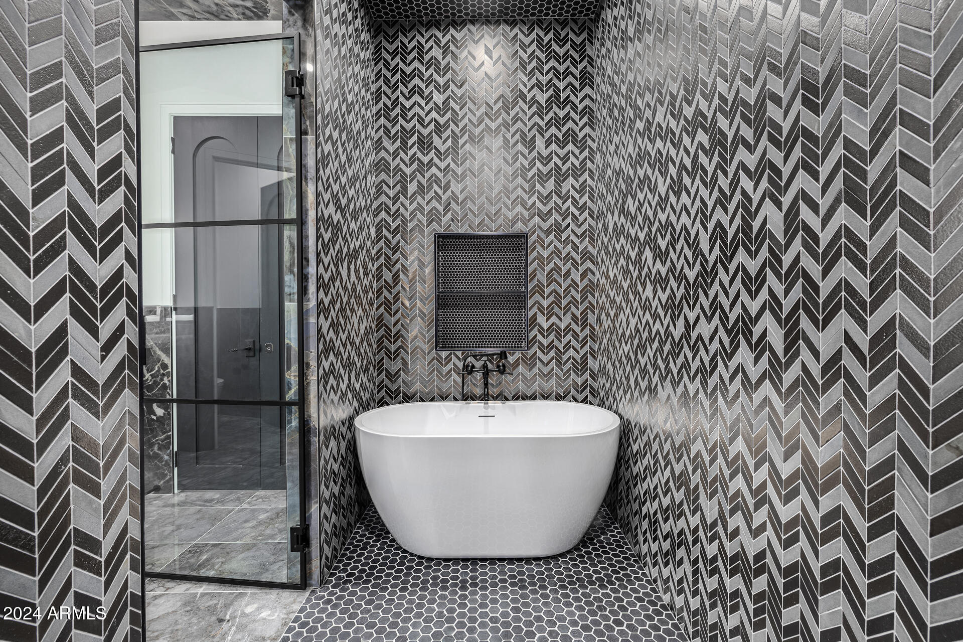 1480 East Raven Court Gilbert, AZ 85297 - Photo 89 of 151 65-Raven