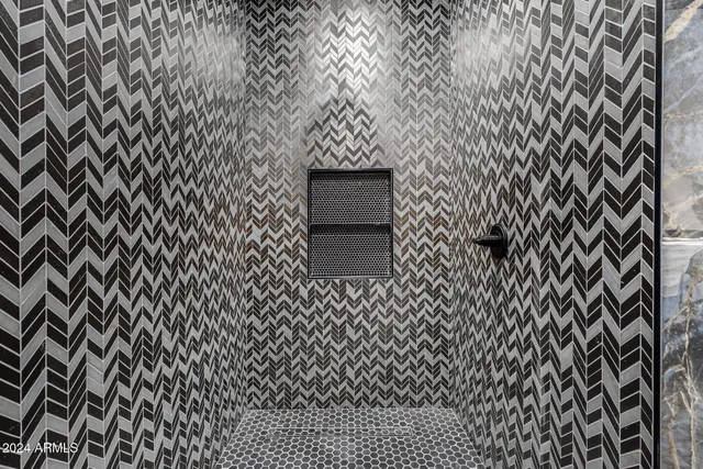 $4,999,998 | 1480 East Raven Court, Gilbert, AZ 85297