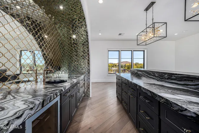 $4,999,998 | 1480 East Raven Court, Gilbert, AZ 85297