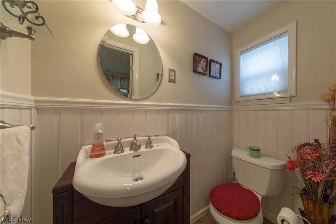 4540 Greenwold Road South Euclid, OH 44121 - Photo 20 of 34 first floor half bath