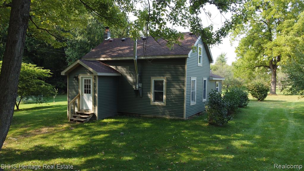 11909 South Nicholson Road Perry, MI 48872 - Photo 25 of 39