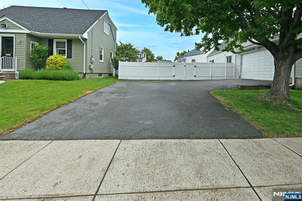 575 Allwood Road Clifton, NJ 07012 - Photo 20 of 21