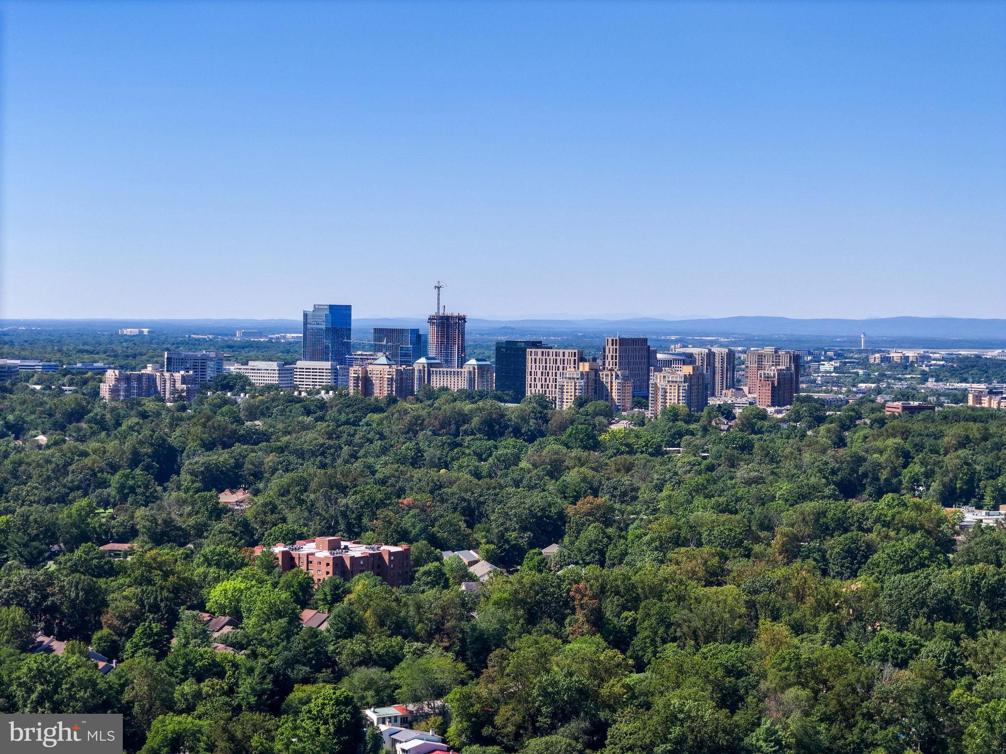 11601 Vantage Hill Road, Unit 22B Reston, VA 20190 - Photo 26 of 37 .