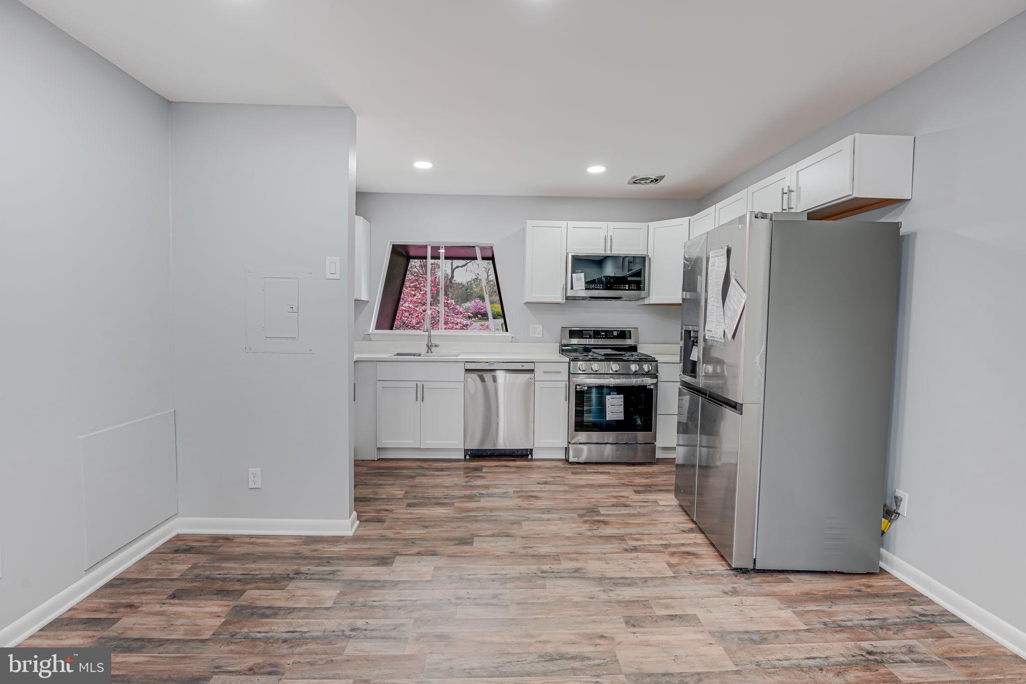 11601 Vantage Hill Road, Unit 22B Reston, VA 20190 - Photo 9 of 37 Kitchen.