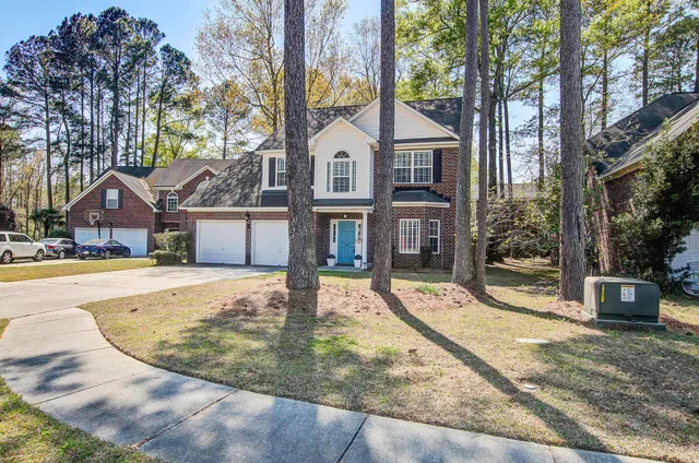 $425,000 | 102 Davidjohn Court, Goose Creek, SC 29445