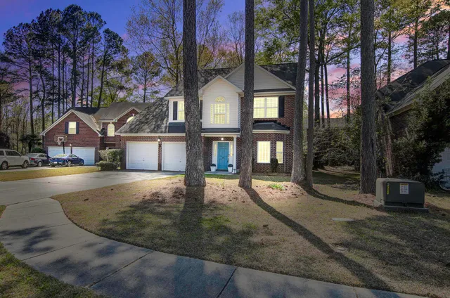 $425,000 | 102 Davidjohn Court, Goose Creek, SC 29445