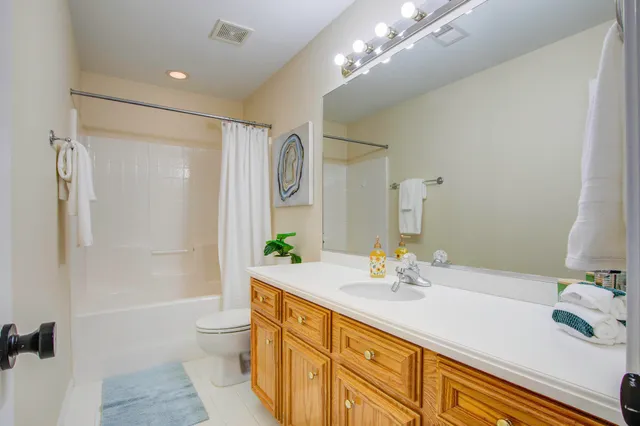 $425,000 | 102 Davidjohn Court, Goose Creek, SC 29445