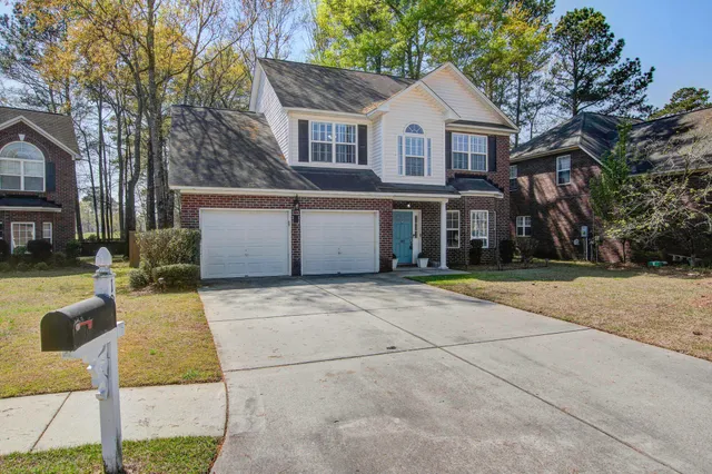$425,000 | 102 Davidjohn Court, Goose Creek, SC 29445