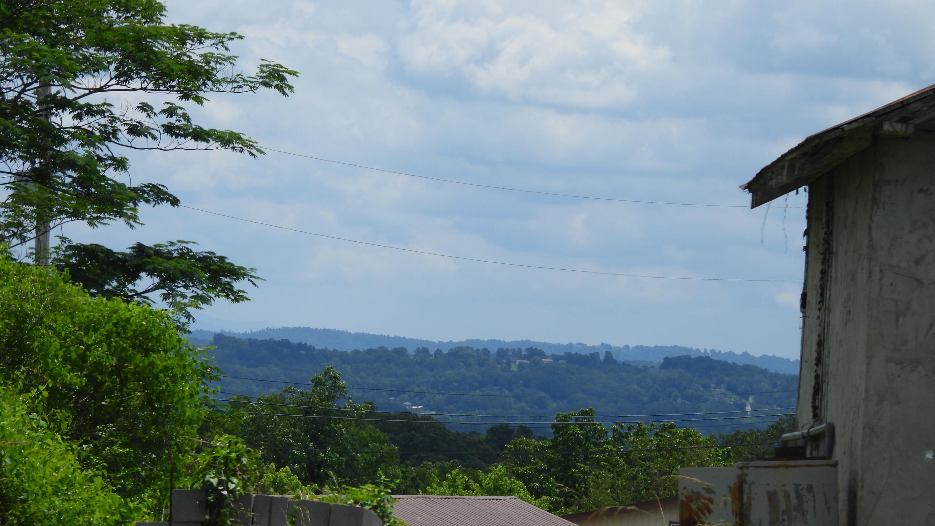126 Summit Street Rossville, GA 30741 - Photo 3 of 5 DSCN1837