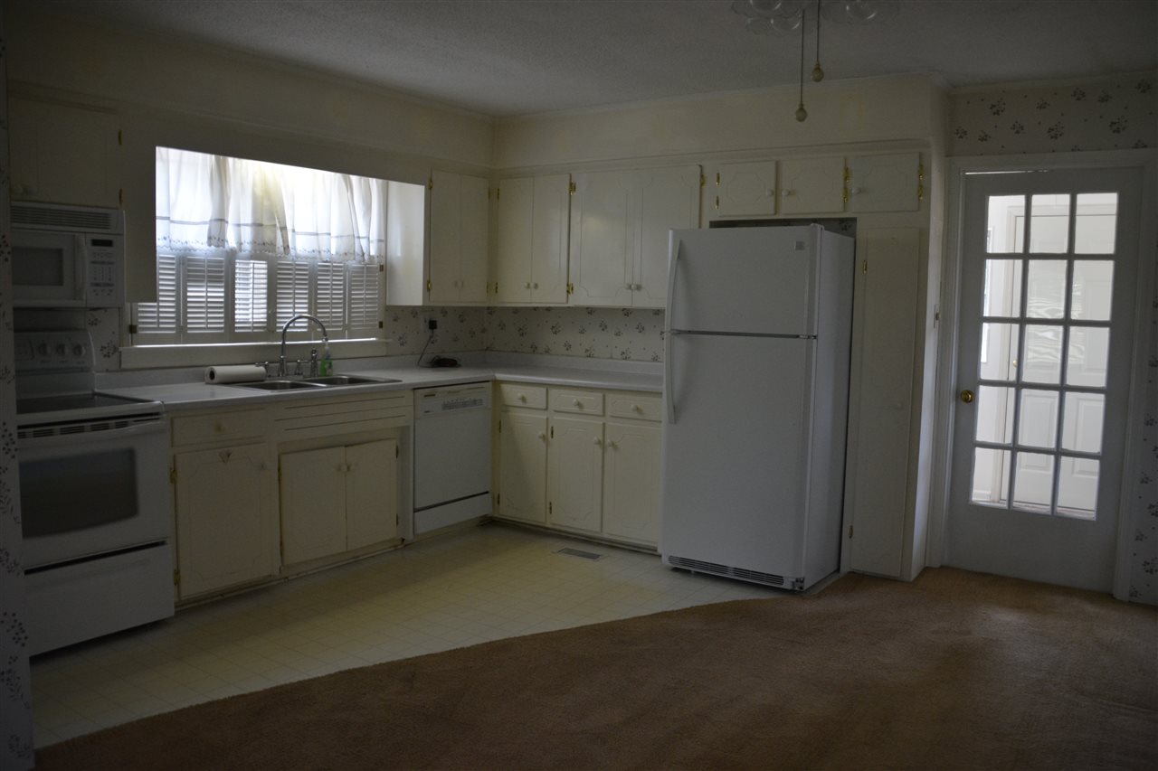 15 Coastline Drive Inman, SC 29349 - Photo 5 of 9 Gallery Image 5
