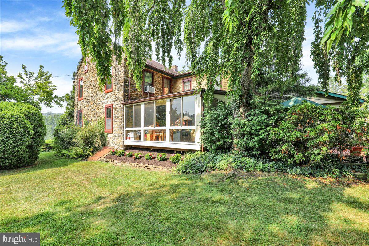9603 Red Road Kempton, PA 19529 - Photo 10 of 91 Gallery Image 10