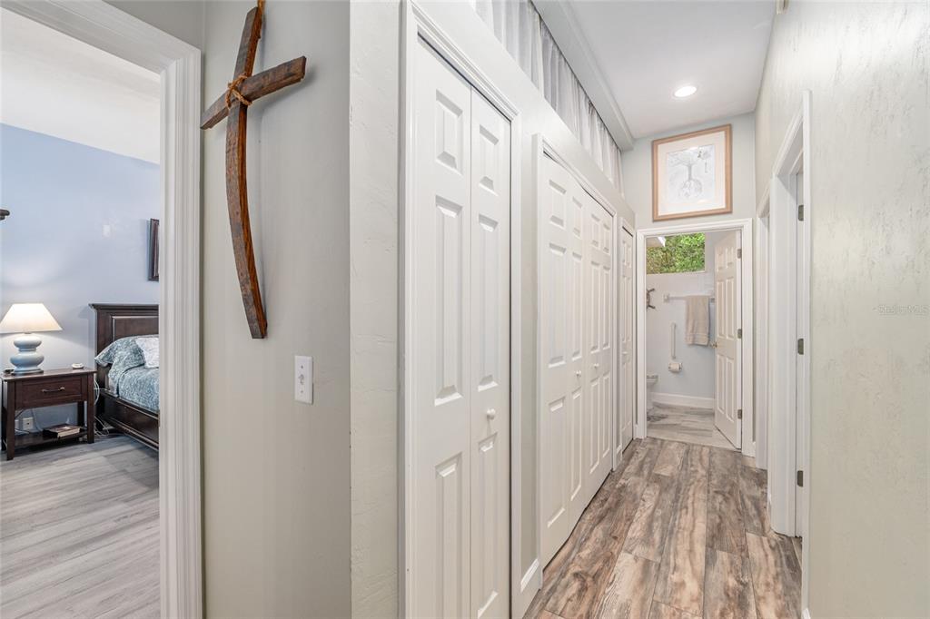 91 Northwest 48th Boulevard, Unit 13 Gainesville, FL 32607 - Photo 38 of 73